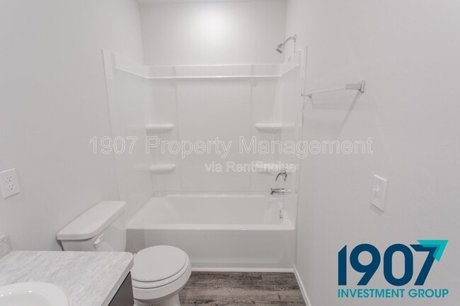 Building Photo - 1413 Lexi Dr