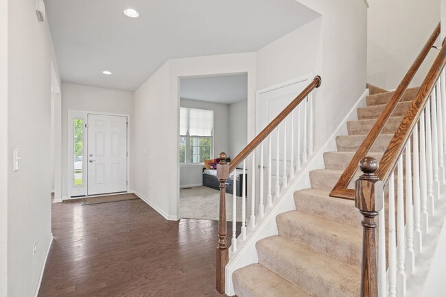 Building Photo - 1523 Bayou Path Dr