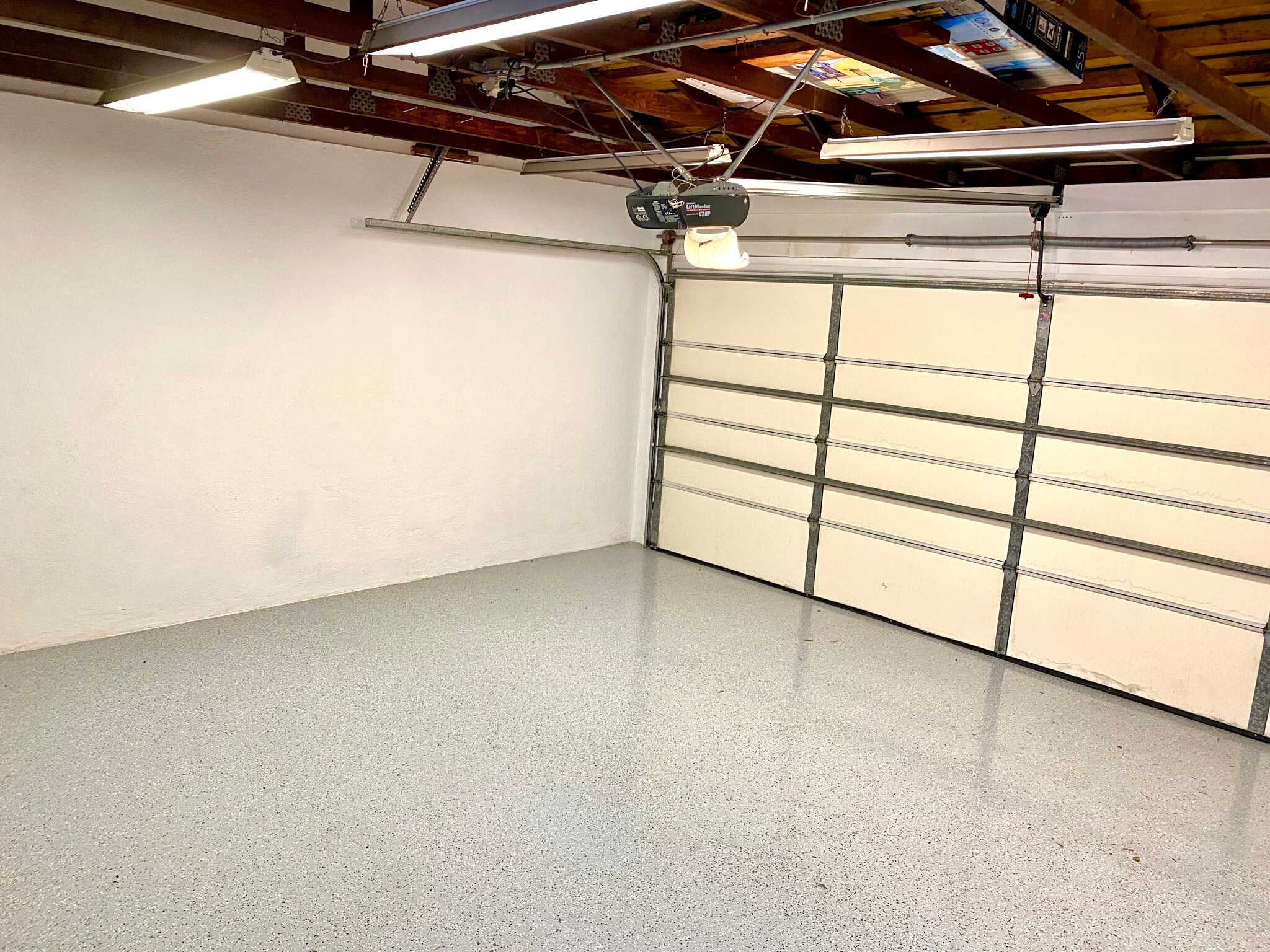 Building Photo - 117 Lexington Ln