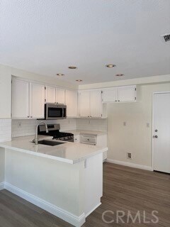 Building Photo - 35 Shorecliff