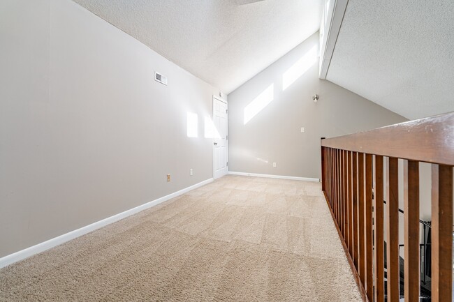 second floor sleeping or reading area - 3089 Huntleigh Dr