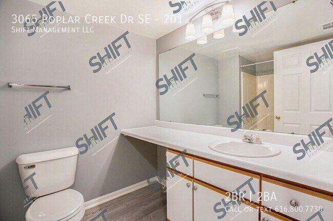 Building Photo - 3065 Poplar Creek Dr SE
