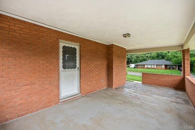 Building Photo - 106 Bryant Rd