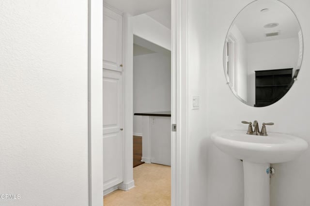 Building Photo - 15633 Odyssey Dr