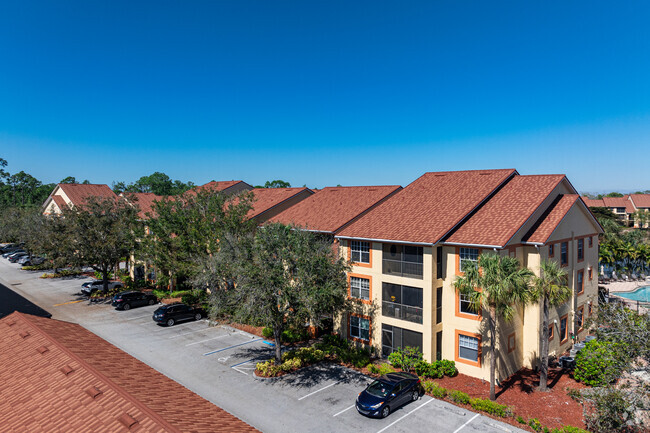 Building Photo - Fairway Preserve