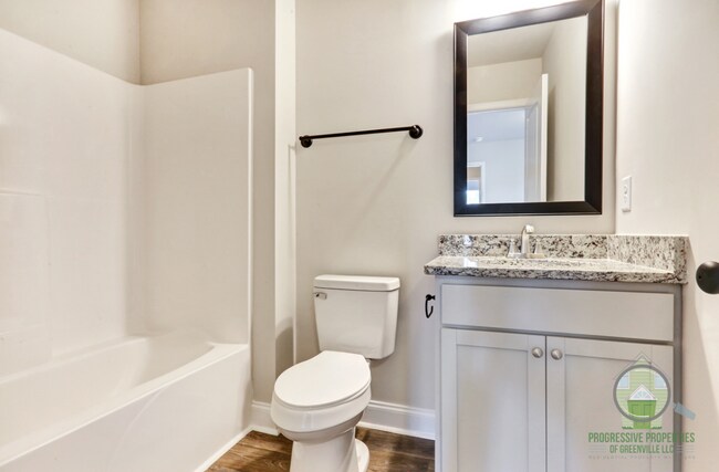 Building Photo - 107 Sitton Dr