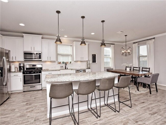 Building Photo - 100 Shearwater Ln