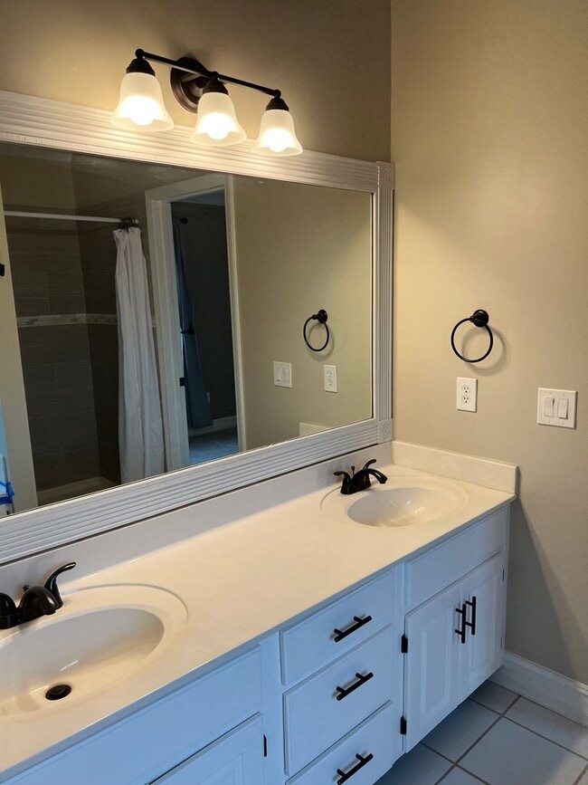 Building Photo - ***Coming Soon***East Brainerd