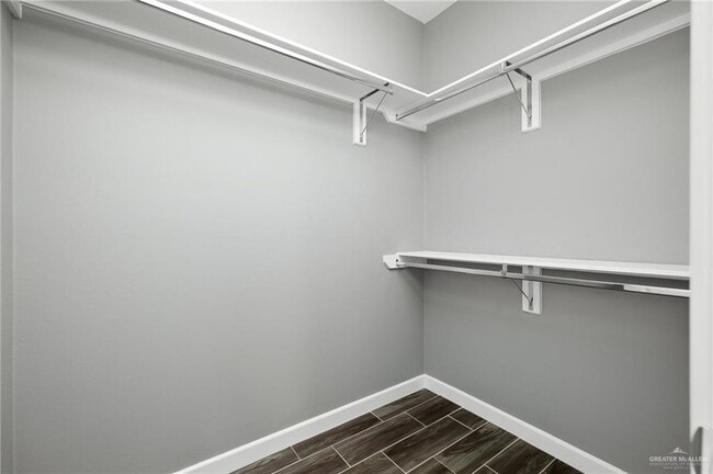 Building Photo - 101 Lauryn Dr