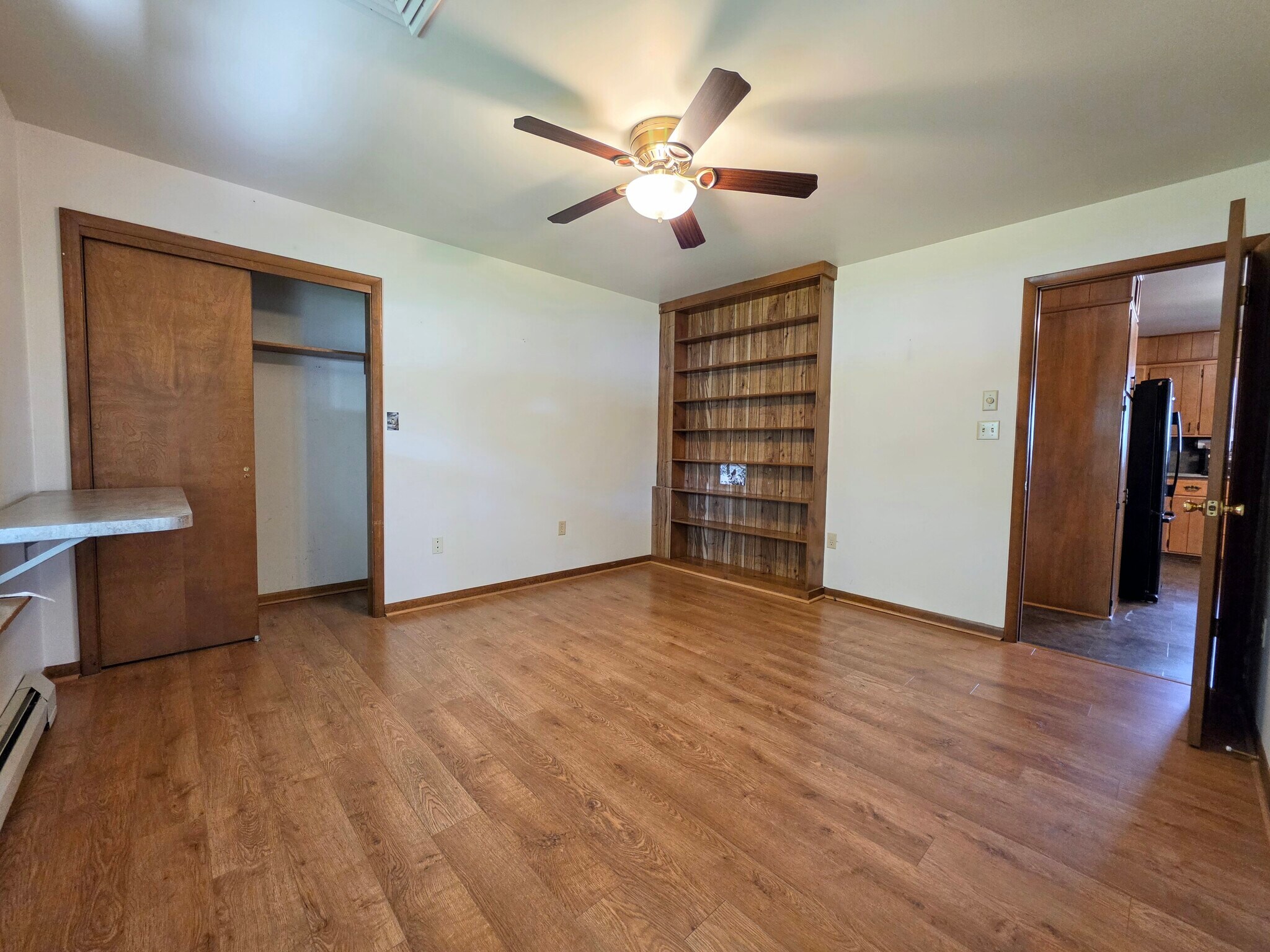Building Photo - 154 Valley View Dr