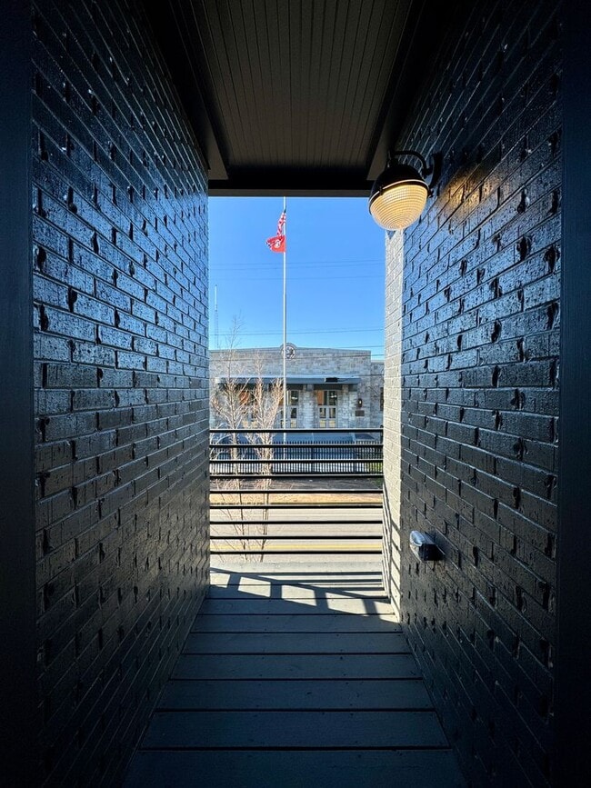 Building Photo - 1857 Zeta Way