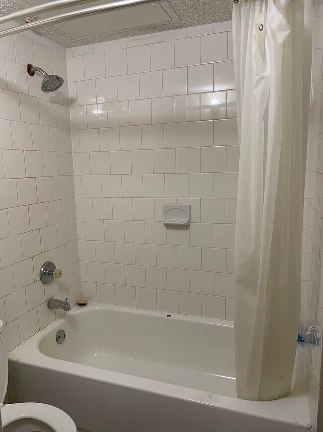 Building Photo - 10101 S Gessner Rd