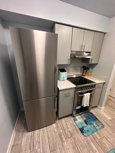 Building Photo - 4800 S Semoran Blvd