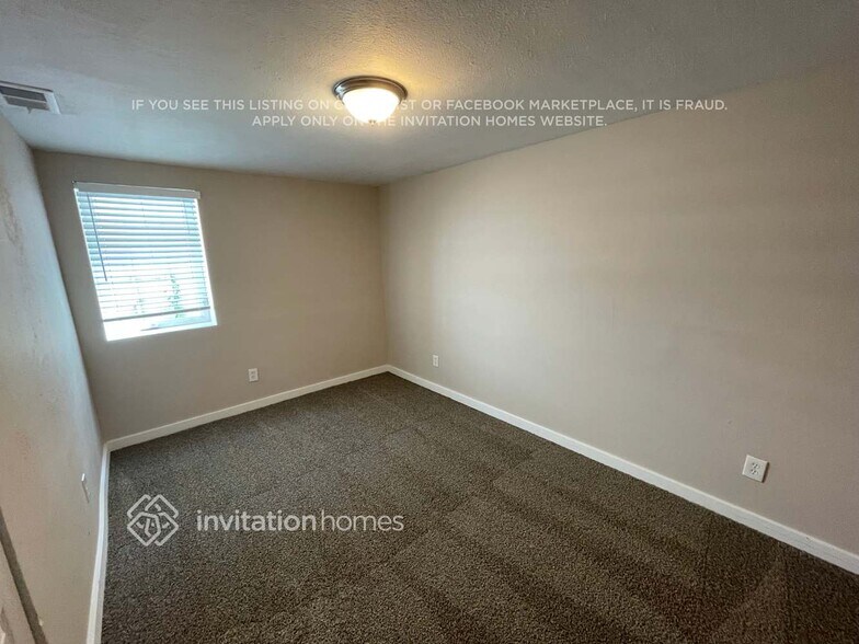 Building Photo - 3651 S Andes Way