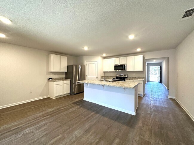 Building Photo - 3481 Sparco Dr