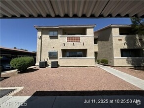 Building Photo - Updated First-Floor Unit | Granite Counter...