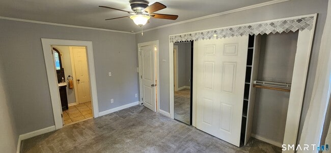 Building Photo - 1555 Byam Rd