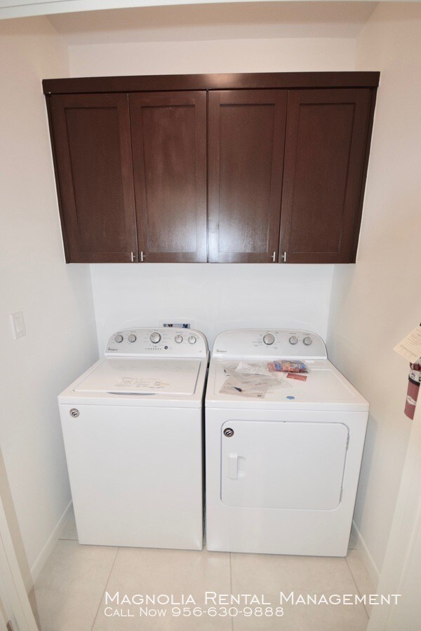 Building Photo - Heights at McColl Apartments