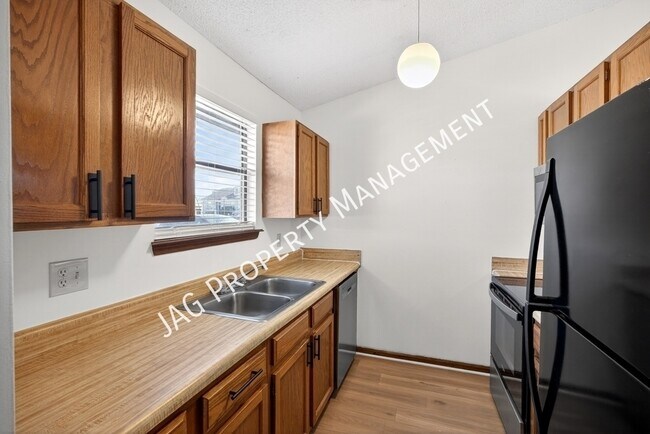 Building Photo - 1338 Gettysburg Dr