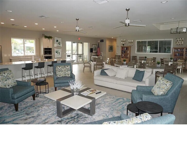 Amenity Center - 25152 E Lenox Cir