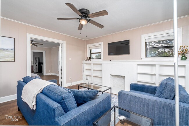 Building Photo - 642 Beech St