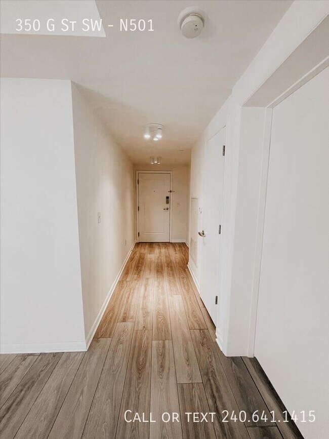 Building Photo - 350 G St SW