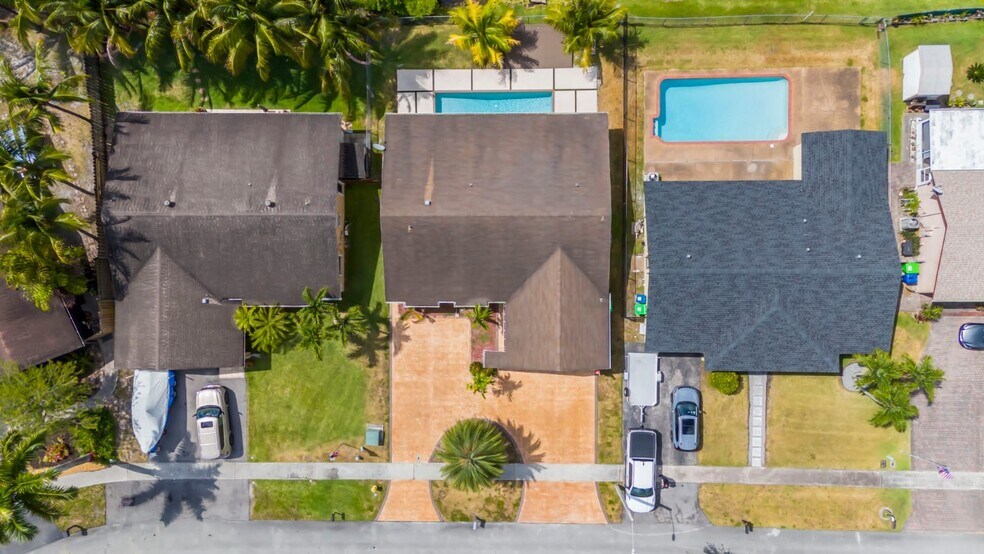 Building Photo - 10730 NW 20th Ct