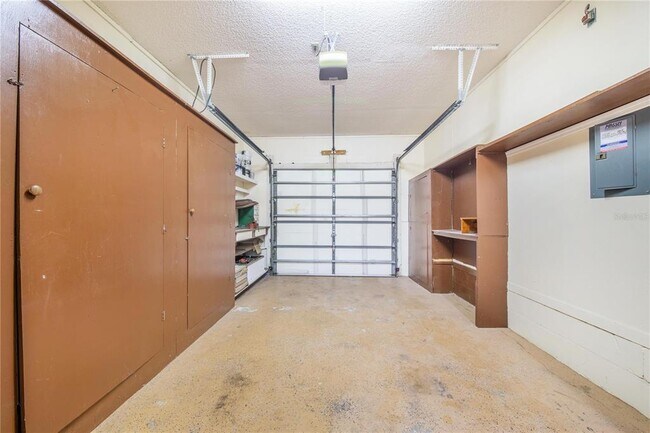 Building Photo - 5107 Old Rd 37