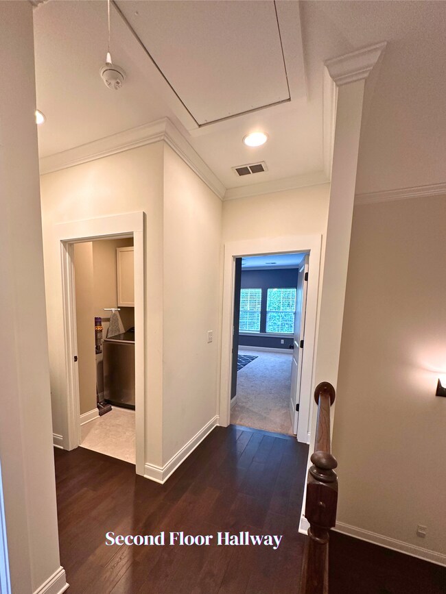 Building Photo - 151 Slipper Shell Ct