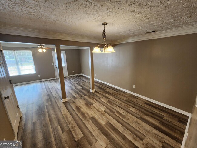 Building Photo - 4004 Browne Ct