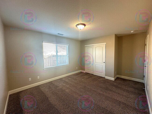 Building Photo - Welcome to your dream home in Spanish Springs, nestled off the serene Calle de la Plata.  2 Year ...
