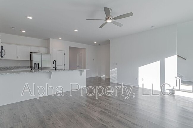 Building Photo - 1451 Darrowby Wy