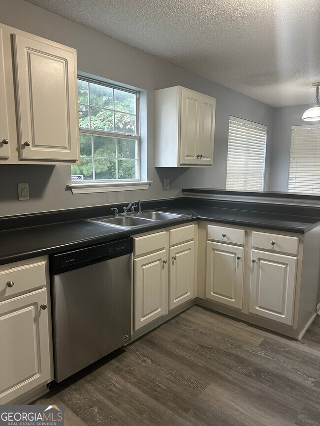 Building Photo - 1630 Isleworth Cir