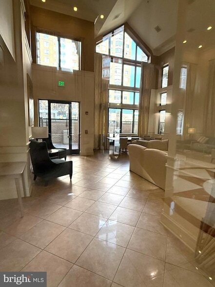 Building Photo - 3830 9th St N