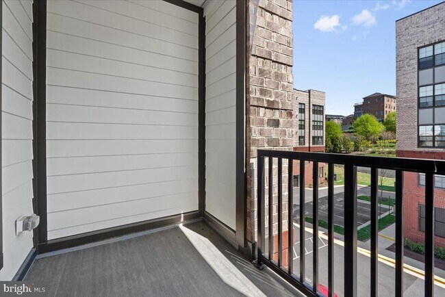 Building Photo - 106 St Ives Pl