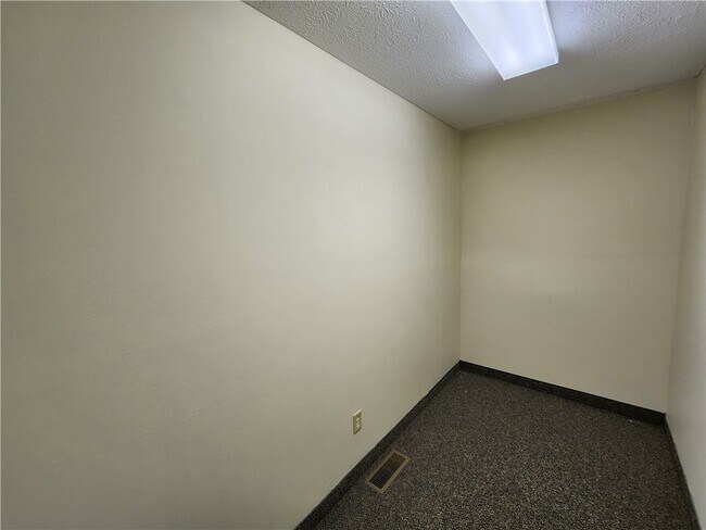 Building Photo - 3142 Mt Morris Geneseo Rd