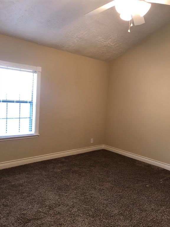 Building Photo - 1442 Chamboard Ln