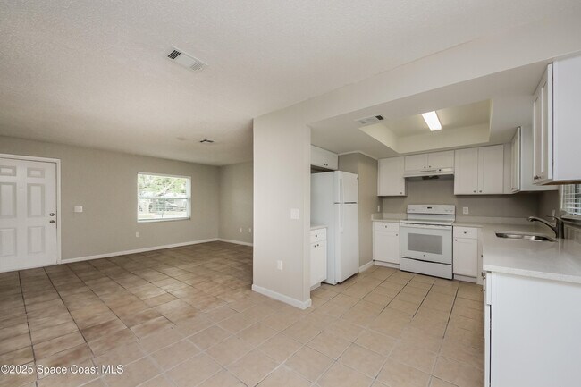 Building Photo - 3682 Shellie Ct