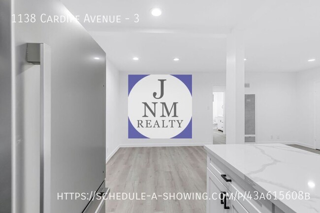 Building Photo - New modern 1 Bed + 1 Bath + Parking