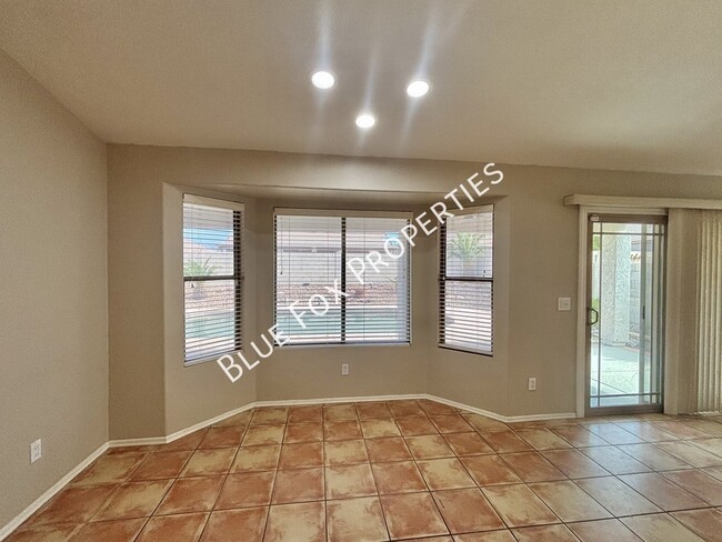 Building Photo - 10163 E Falcon Point Dr