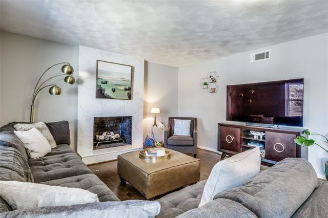 Building Photo - 2410 St Francis Ave