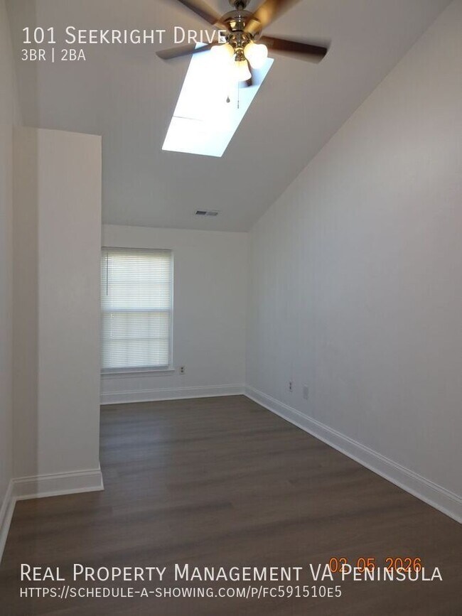 Building Photo - 101 Seekright Dr