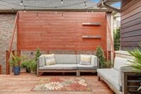 Building Photo - 3942 E Rosebrier St