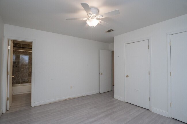 Building Photo - 3 bedroom house in quiet West Little Rock ...