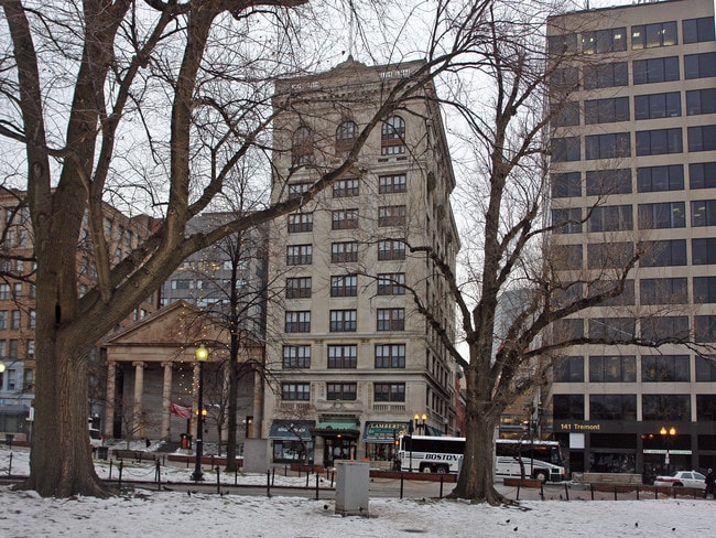 Building Photo - The Stearns