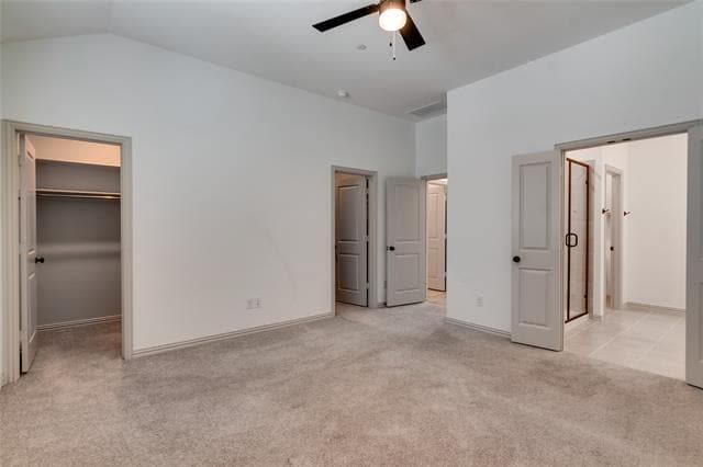 Building Photo - 420 Parkside Dr