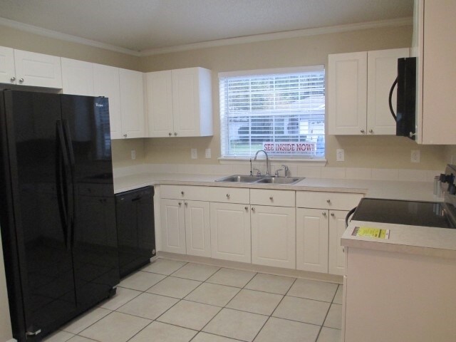 Building Photo - 1127 Hidden Cove Cir S