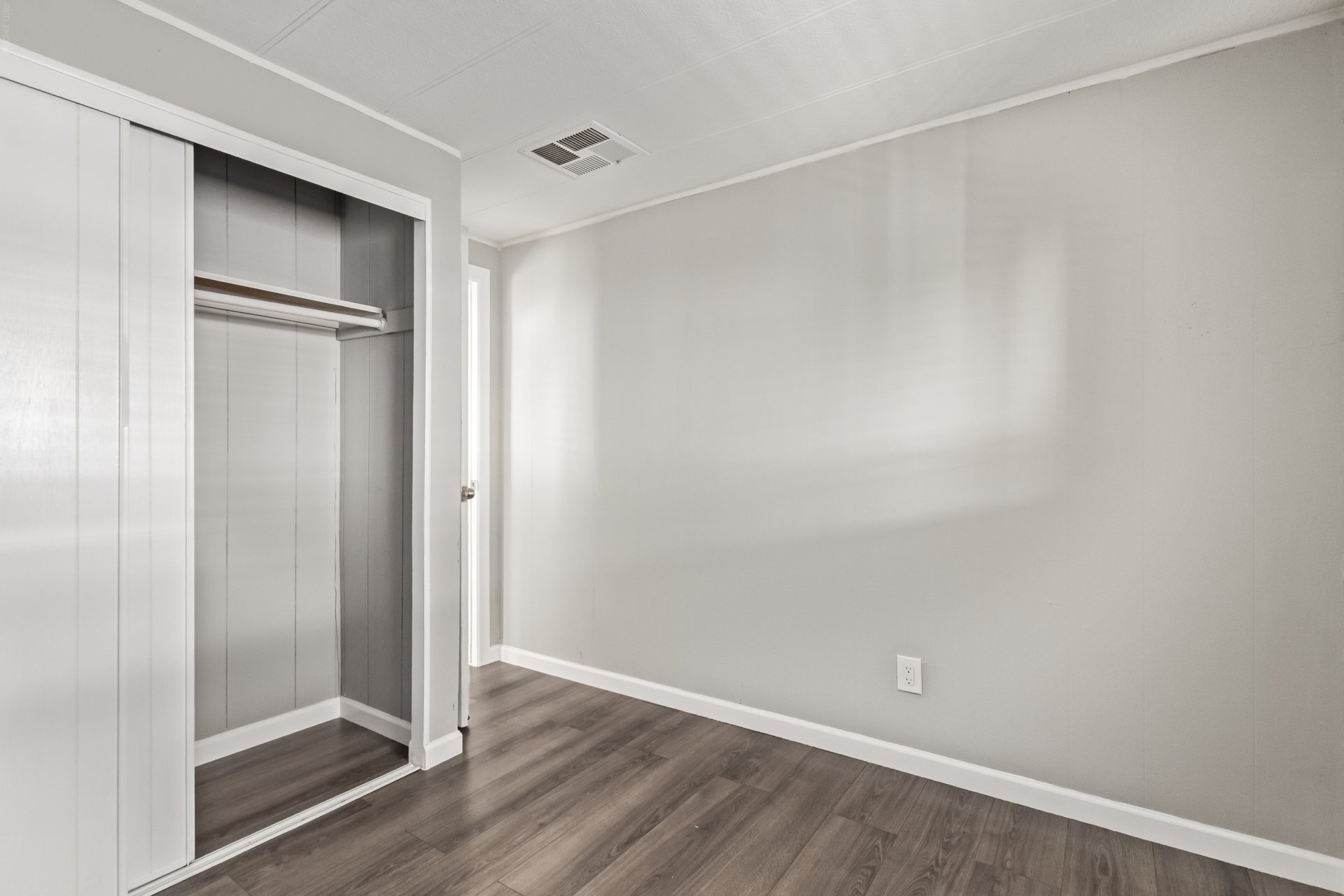 Building Photo - 303 S Recker Rd