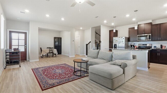 Building Photo - 1525 Blue Acer Dr