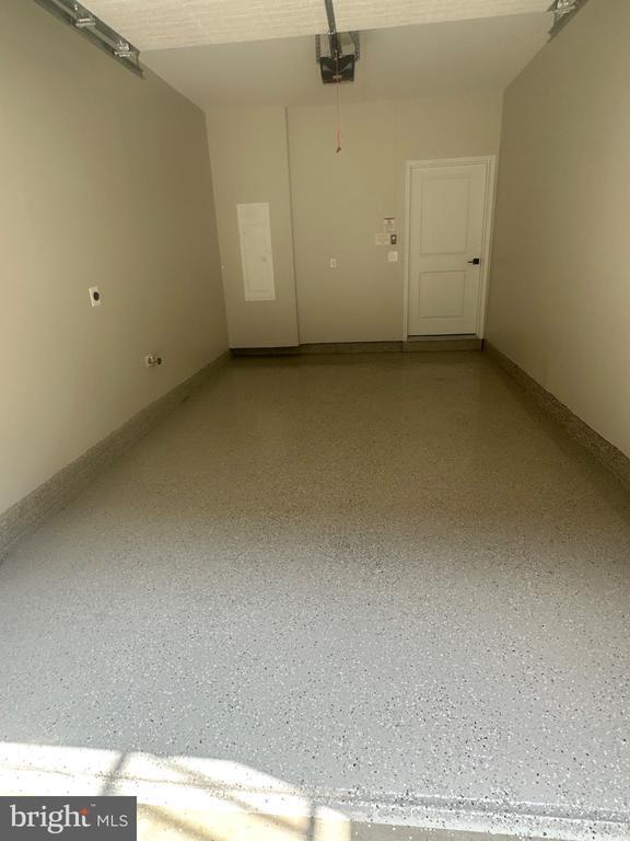 Building Photo - 117 E Cromwell St